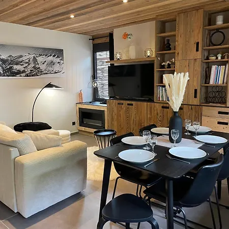 Duplex Neuf En Hyper Centre Station - 6 Personnes Appartamento